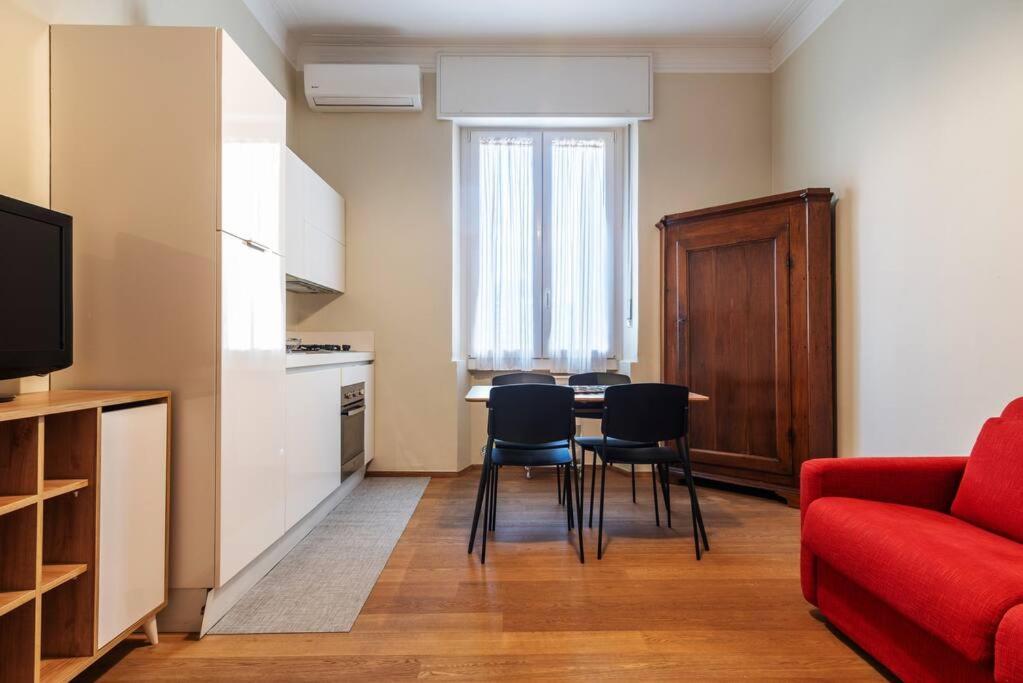 Da Giuliana - Moderno Bilocale Apartment Milano Ngoại thất bức ảnh